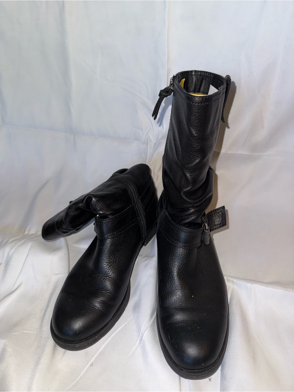 Sofft Black Leather Men's Mid-Calf Strap Boots